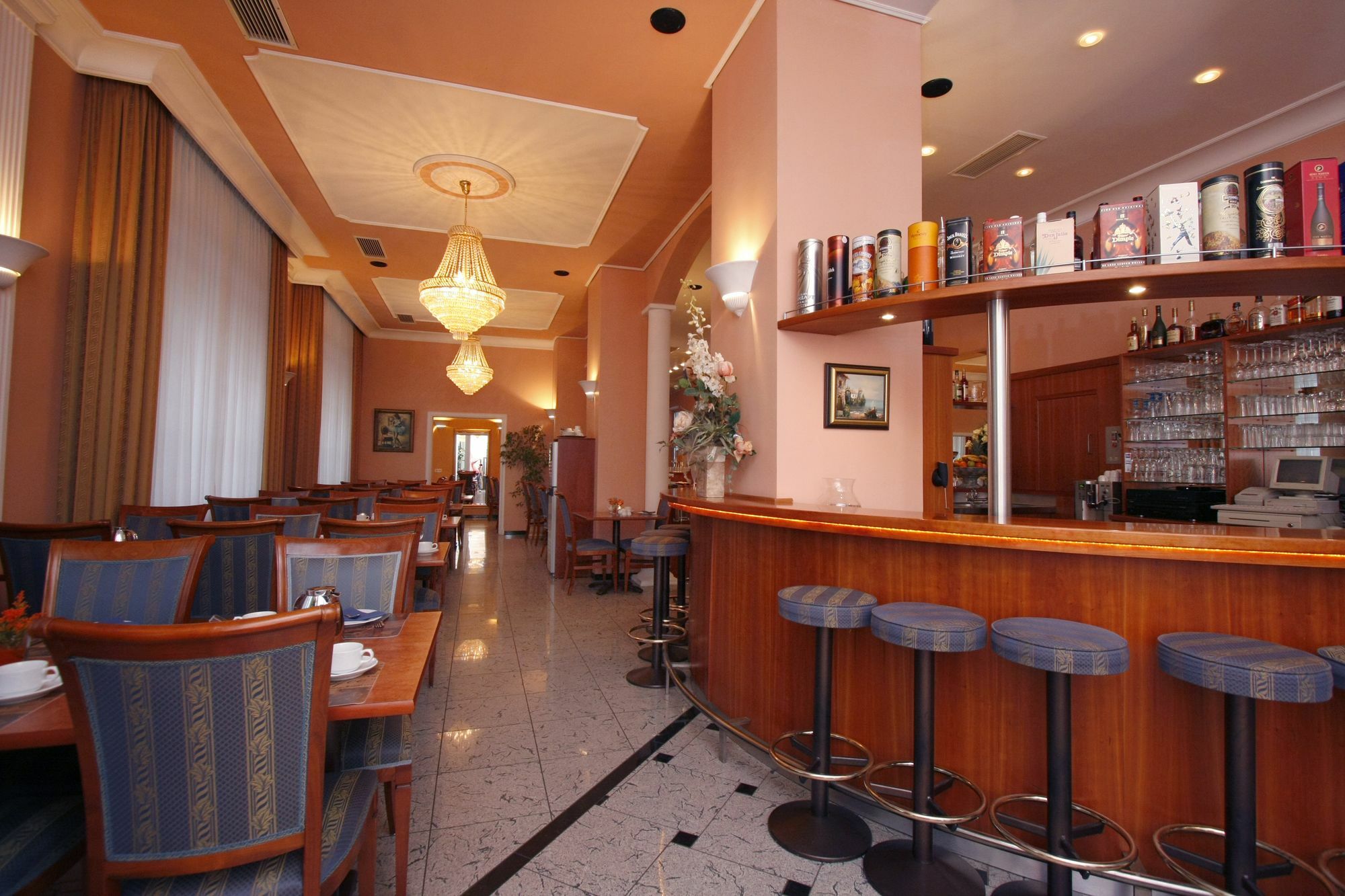 Apartment Hotel Kral - Business Hotel & Serviced Apartments إرلانجن المظهر الخارجي الصورة